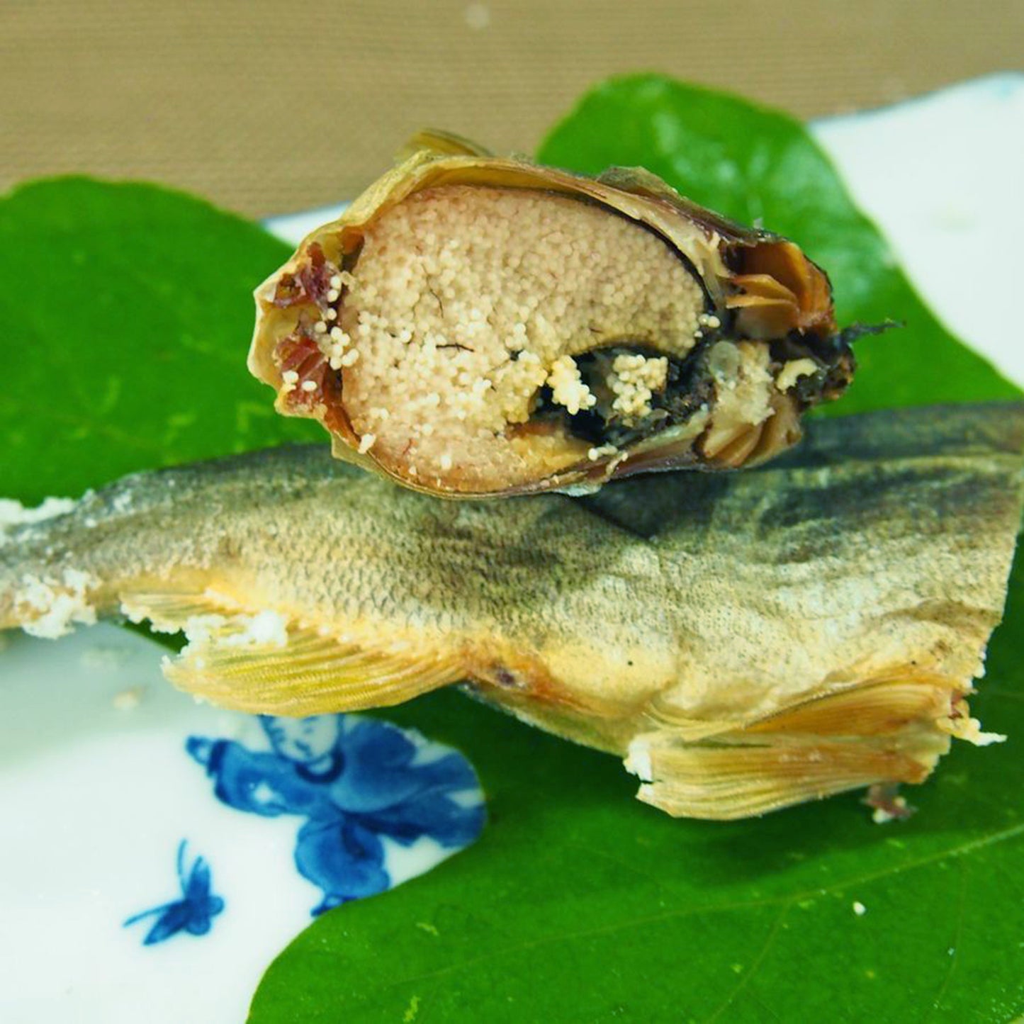 鮎塩焼きセット(合計4尾)【(内訳)鮎塩焼き2尾、子持ち鮎塩焼き2尾】